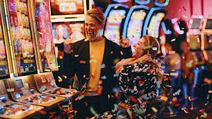 Roulette wheel and betting layout on totolotre login